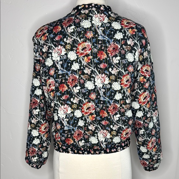 ZARA Floral Bomber Jacket with Relaxed Silhouette and Cropped Length Medium - Picture 6 of 13